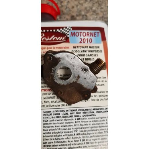 Karosserie und Motoren Reiniger ua. zur Teerentfernung Restom®Motornet 2010